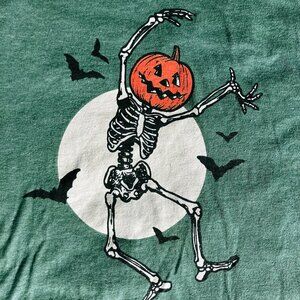 Dancing Skeleton with Jack-o-lantern Head T-shirt - 2XW $5
